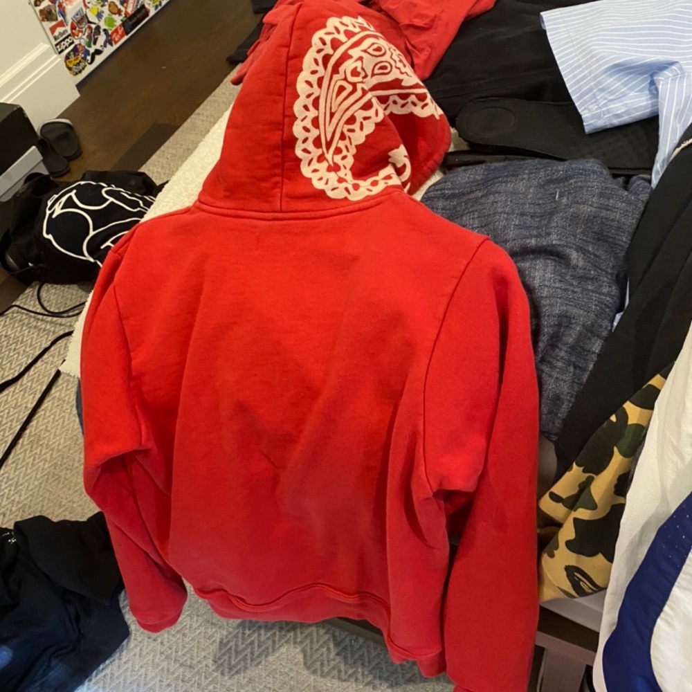 424 on Fairfax hoodie